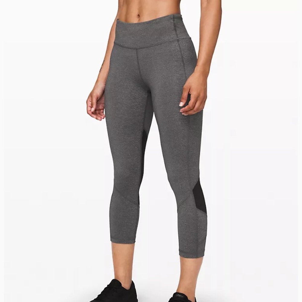 lulu pace rival mid-rise crop 22” size 4